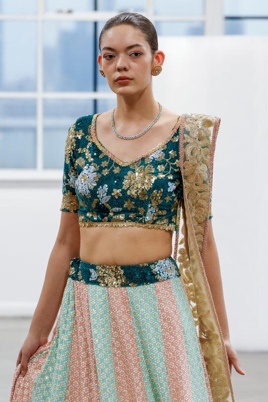 Noor Lehenga